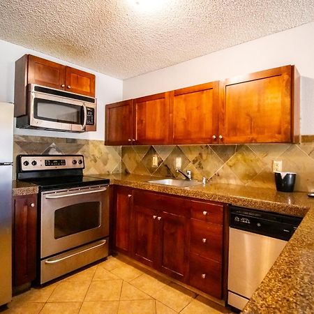 Red Lion Inn & Suites Vancouver Esterno foto