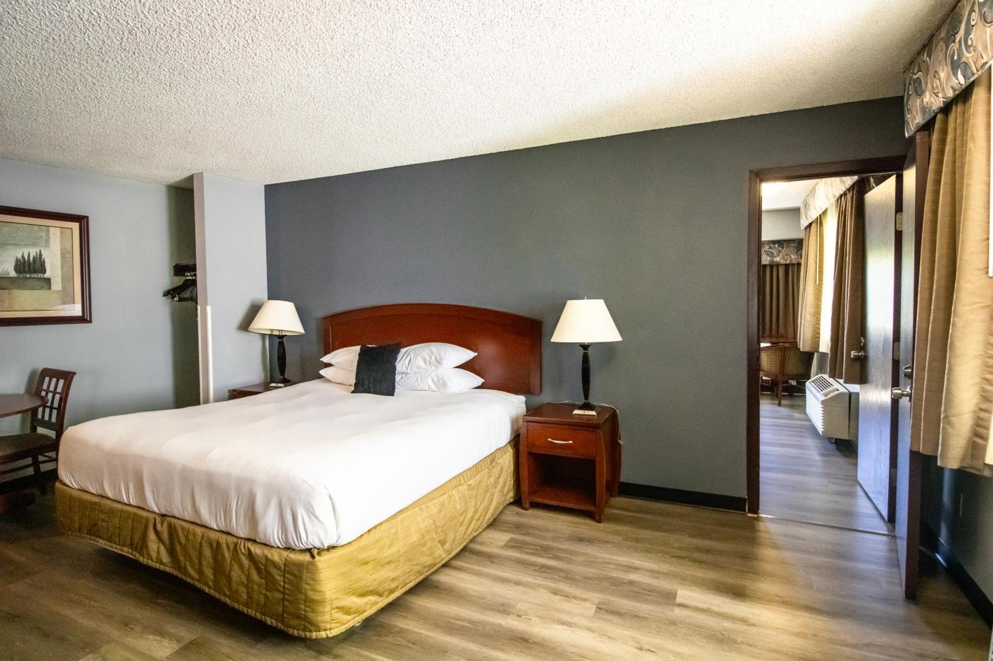 Red Lion Inn & Suites Vancouver Esterno foto