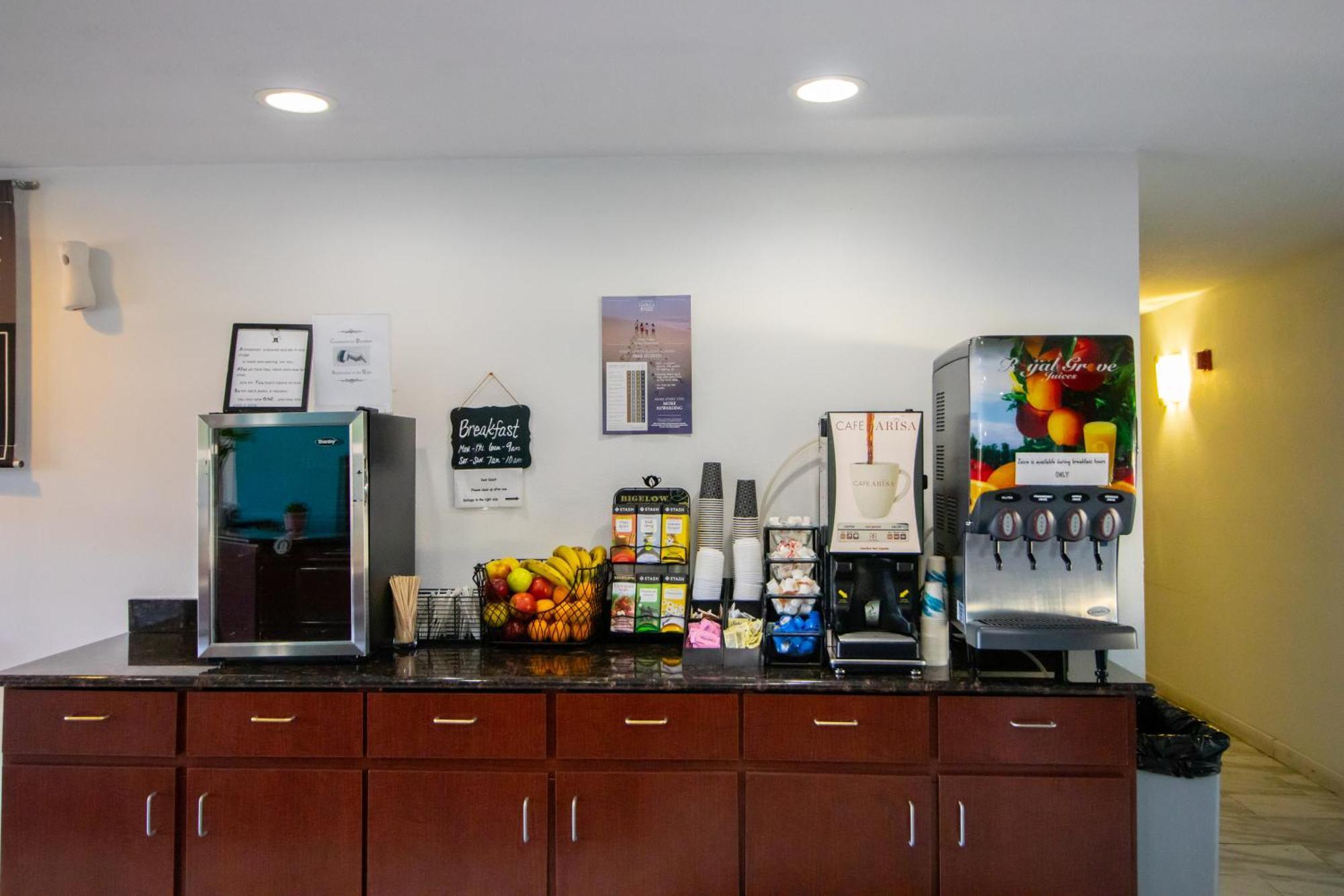 Red Lion Inn & Suites Vancouver Esterno foto