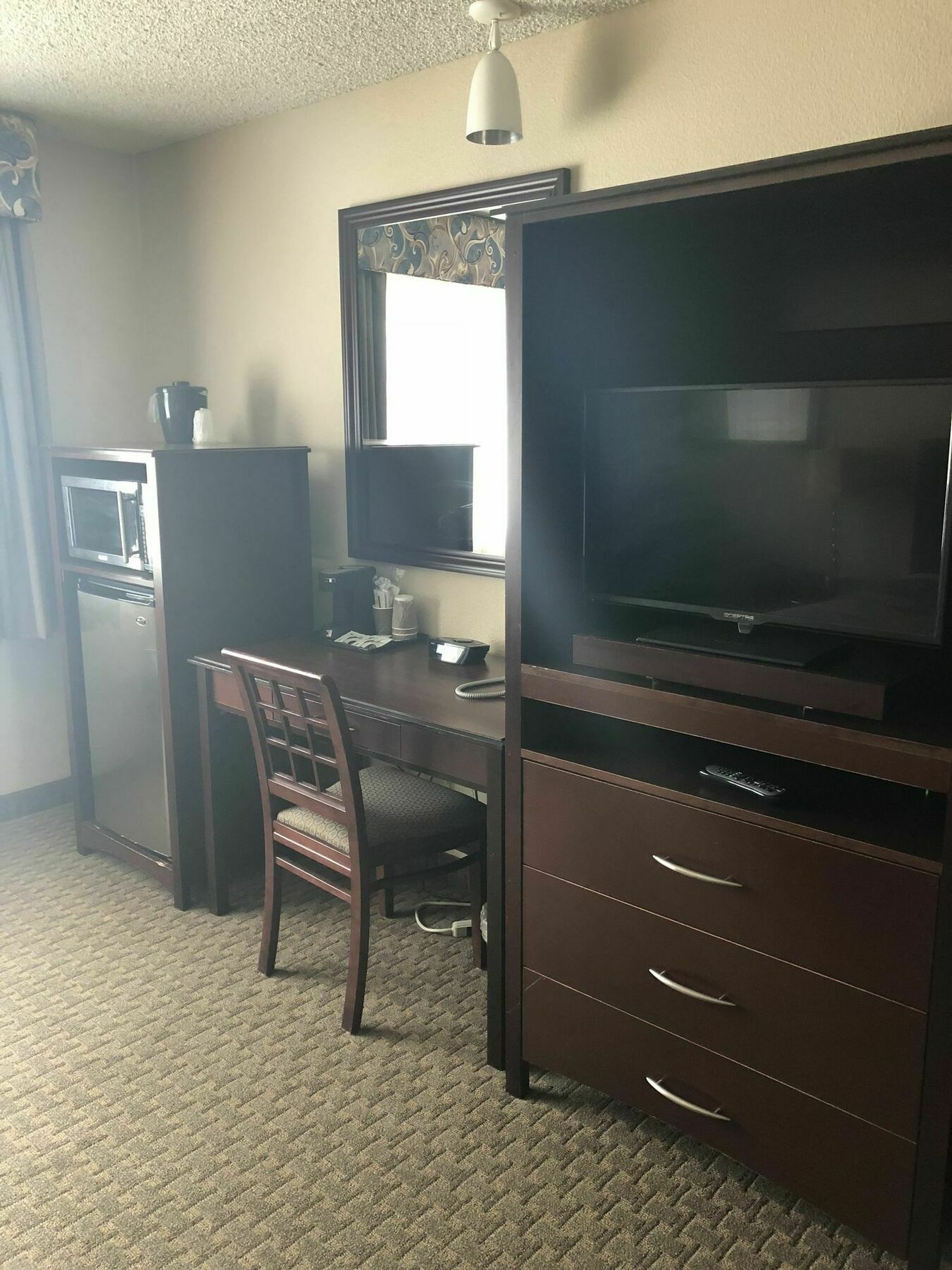 Red Lion Inn & Suites Vancouver Esterno foto